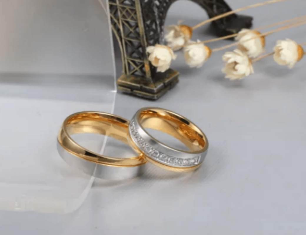 Steel Gold Antique Wedding Engagement Ring for Couple