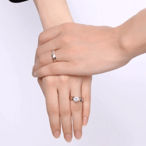 Women Gold And Silver Solitaire Wedding Ring